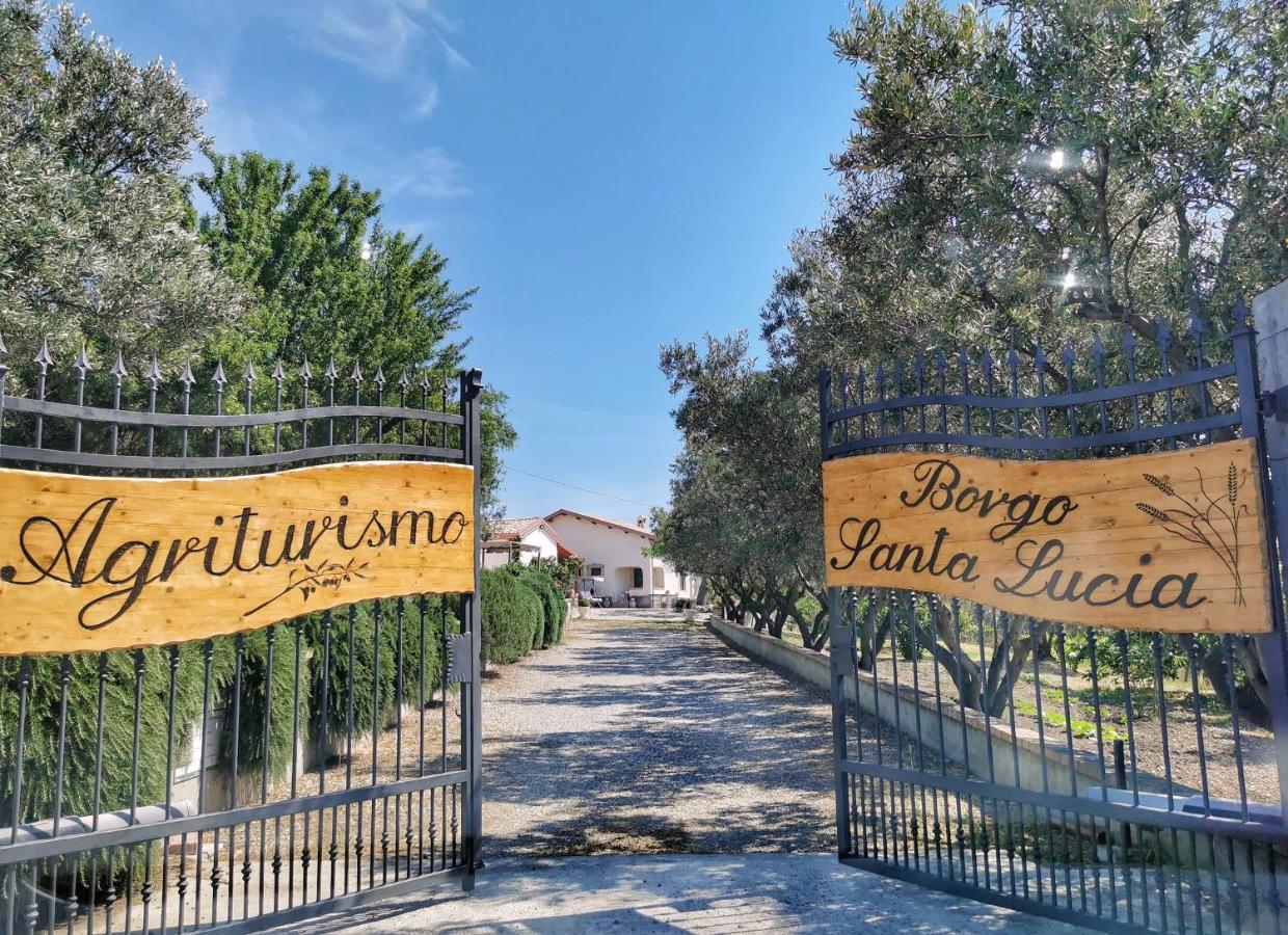 クローパニ Borgo Santa Luciaヴィラ エクステリア 写真